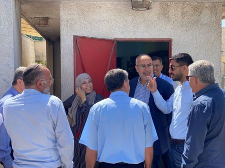  النائب السعدي ومدير عام سلطة البريد في زيارة عمل لقريتي اكسال ودبورية